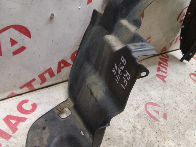 Подкрылок HONDA Stepwgn 