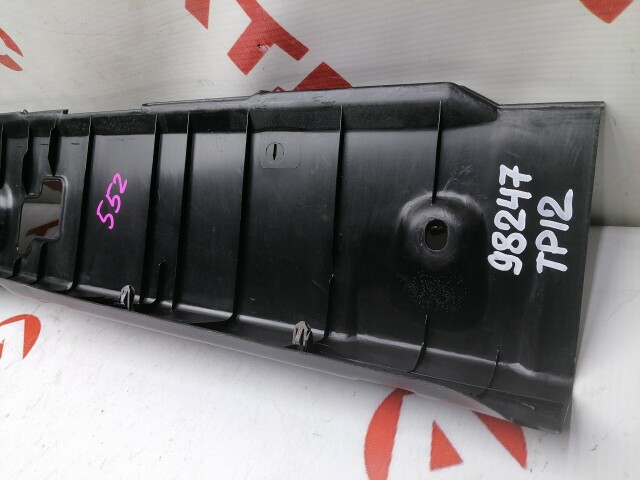 Накладка замка багажника NISSAN Primera 