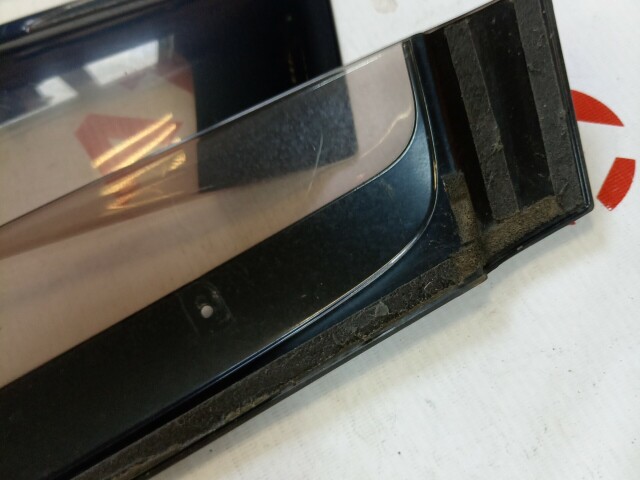 Ветровик TOYOTA Estima 