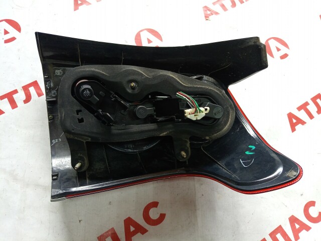 Стоп TOYOTA Avensis 