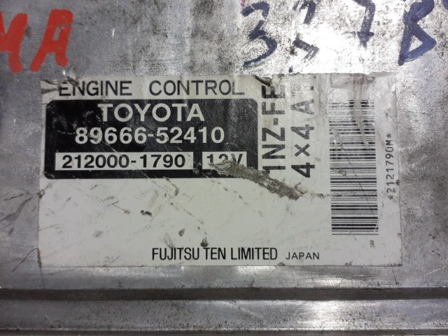 Компьютер TOYOTA Ist 1NZ-FE