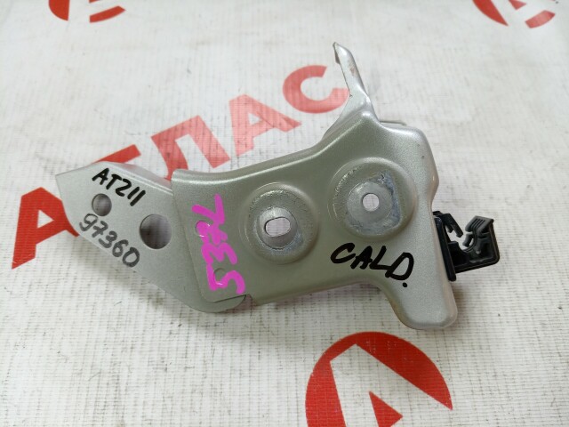 Крепление фары TOYOTA Caldina 