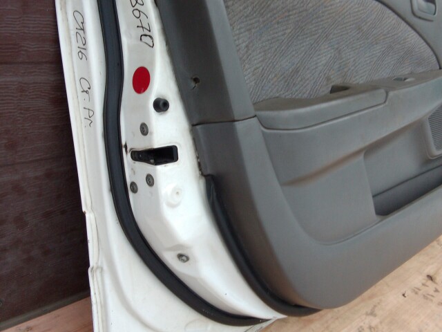 Дверь TOYOTA Corona Premio 