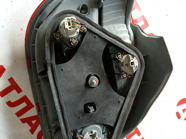 Стоп TOYOTA Vitz 