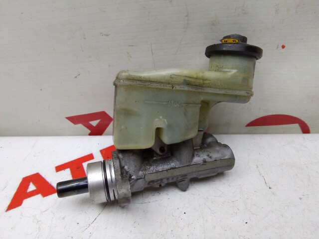 Главный тормозной цилиндр TOYOTA Platz 