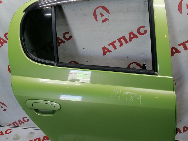 Дверь TOYOTA Vitz 