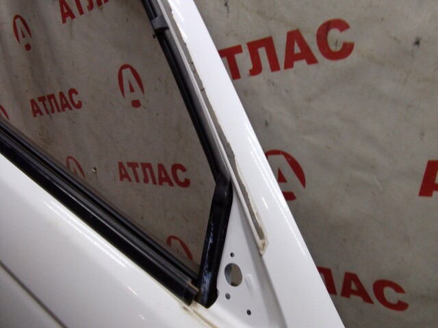 Дверь NISSAN Sunny 