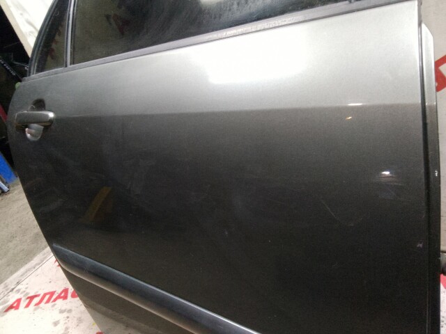 Дверь TOYOTA Corolla 