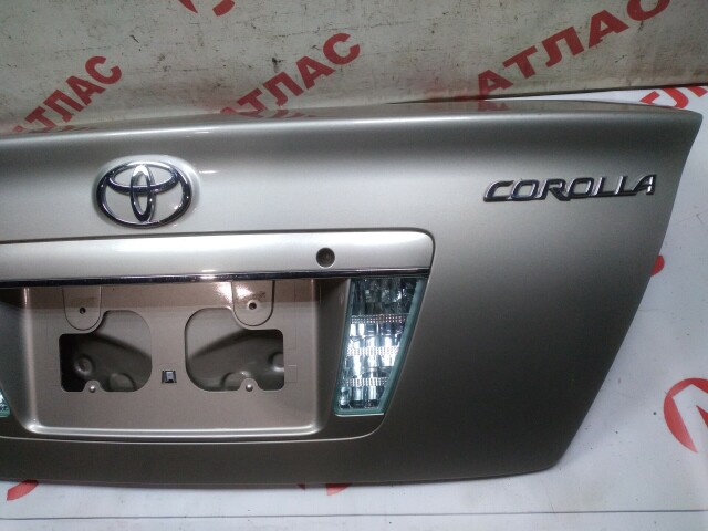 Крышка багажника TOYOTA Corolla 