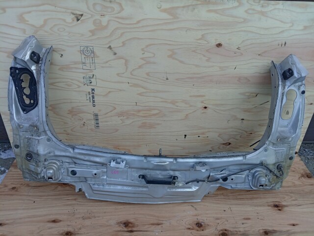 Задняя панель TOYOTA Corolla Fielder 