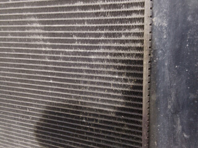 Радиатор охлаждения TOYOTA Avensis 1ZZ-FE