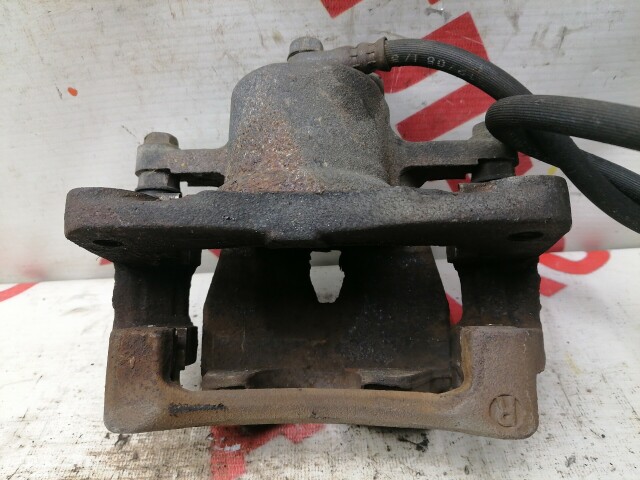 Суппорт TOYOTA Corolla Axio 