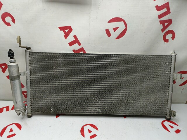 Радиатор кондиционера NISSAN Sunny 
