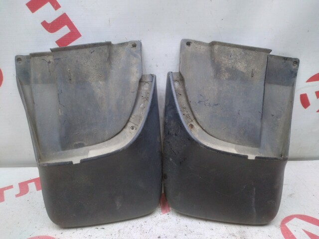 Брызговик HONDA CR-V 