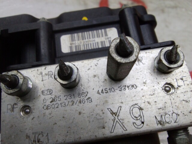 Блок ABS TOYOTA Camry 2AZ-FE