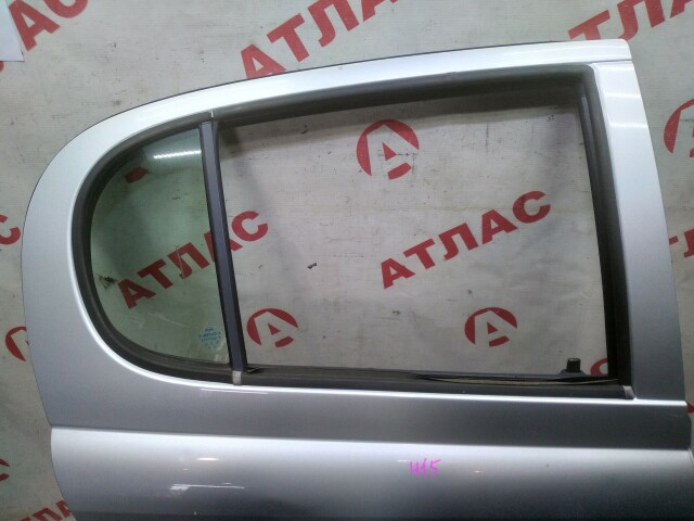 Дверь TOYOTA Vitz 