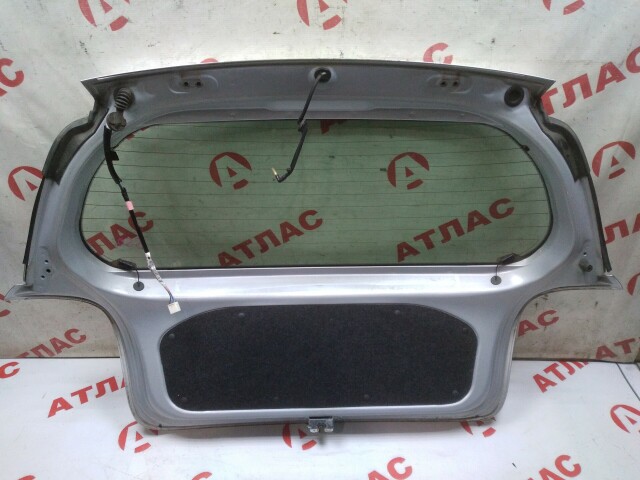 Дверь багажника TOYOTA Vitz 