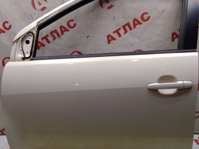 Дверь TOYOTA Ist 