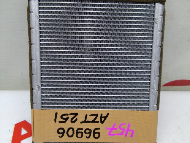 Радиатор печки TOYOTA Avensis 