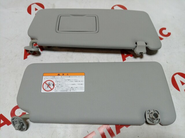 Козырёк HONDA Fit 