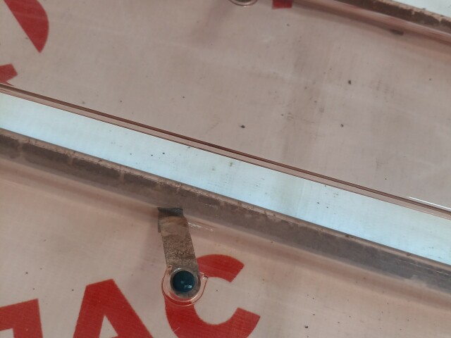 Ветровик NISSAN X-Trail 