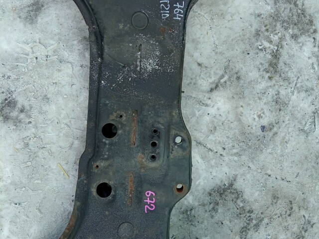 Балка поперечная TOYOTA Corona Premio 