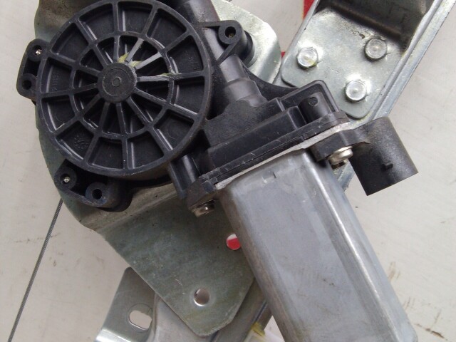 Стеклоподъемник RENAULT Duster 