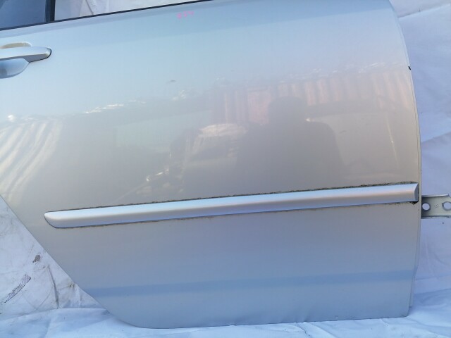 Дверь TOYOTA Corolla Fielder 
