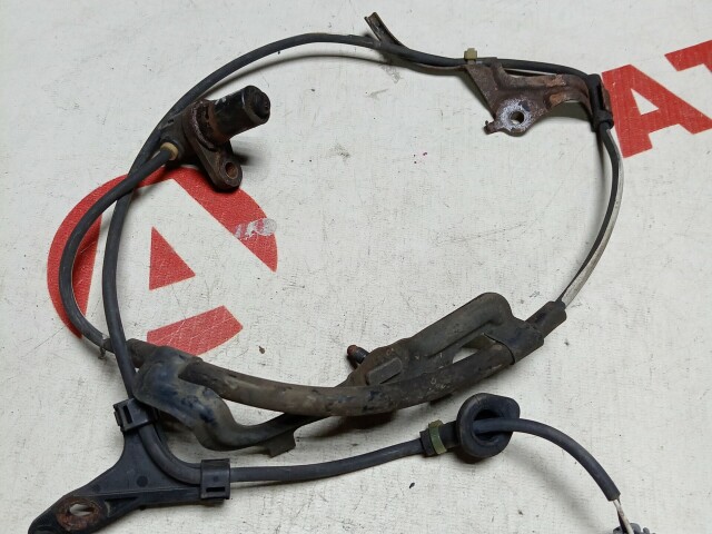 Датчик ABS TOYOTA Avensis 
