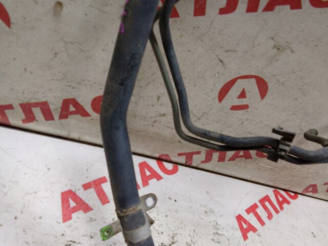 Горловина бензобака TOYOTA Corolla Fielder 