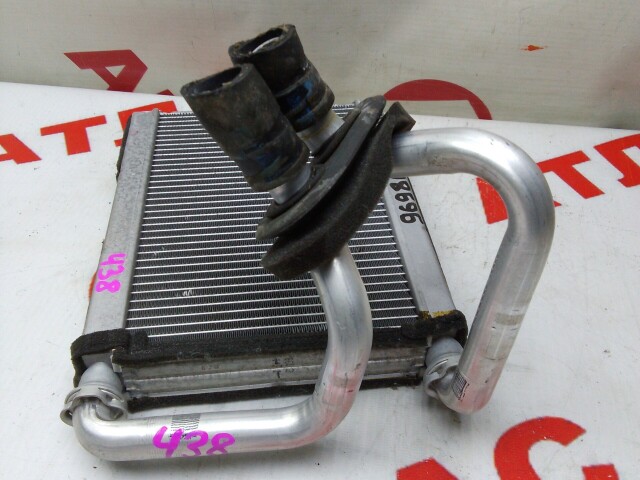 Радиатор печки TOYOTA Ist 