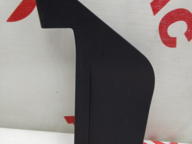 Уголок двери TOYOTA Camry 