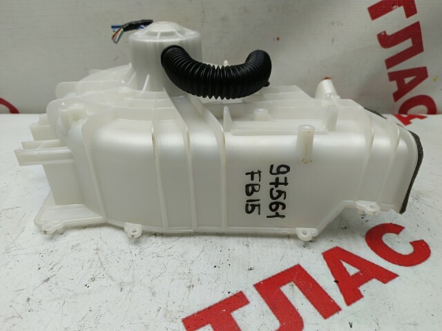 Моторчик печки NISSAN Sunny 