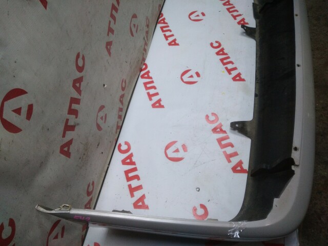 Бампер задний TOYOTA Corolla 