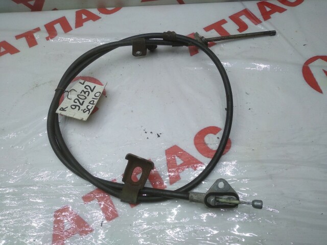 Трос ручника TOYOTA Vitz 