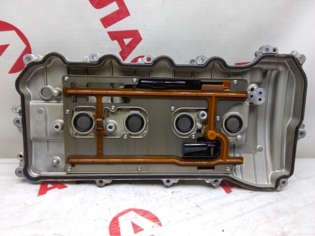 Крышка клапанов TOYOTA Camry 2AR-FXE