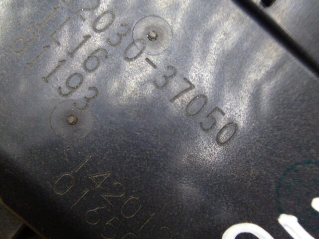 Дроссельная заслонка TOYOTA Avensis 3ZR-FAE