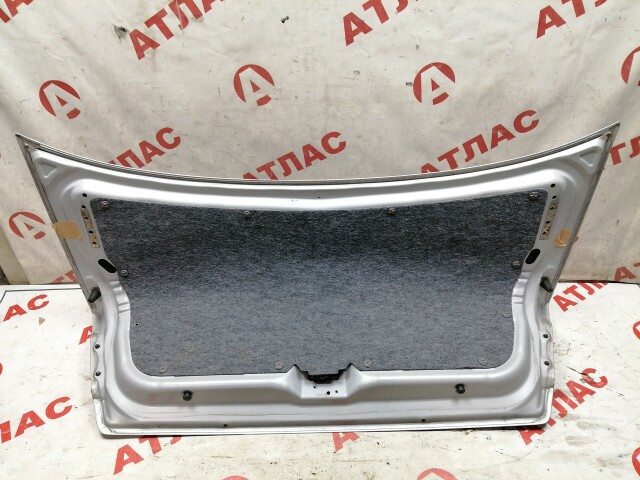 Крышка багажника NISSAN Sunny 