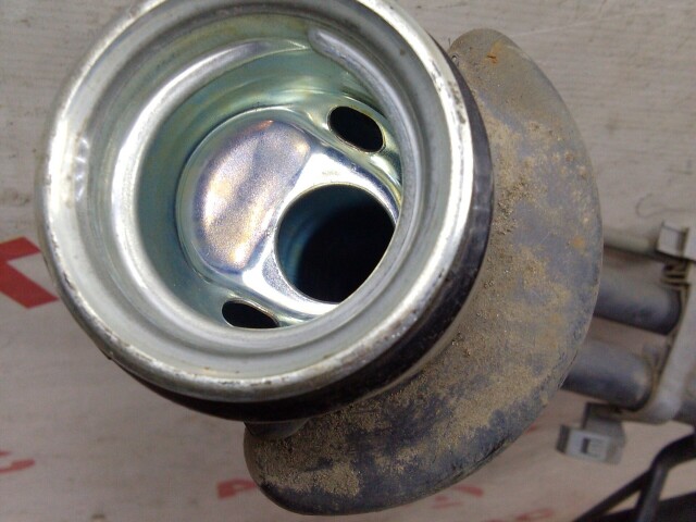 Горловина бензобака TOYOTA Corolla Axio 