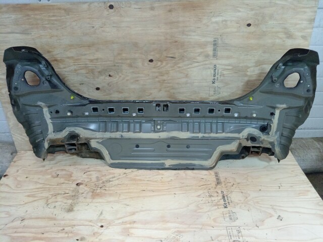 Задняя панель TOYOTA Camry 