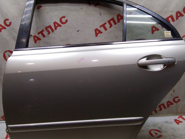 Дверь TOYOTA Avensis 