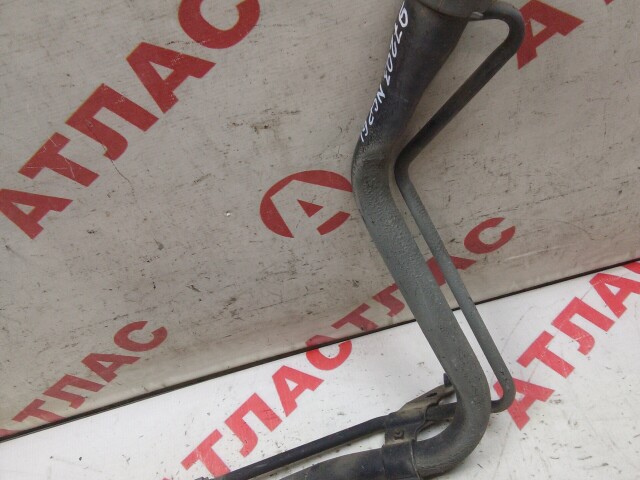 Горловина бензобака TOYOTA Ist 