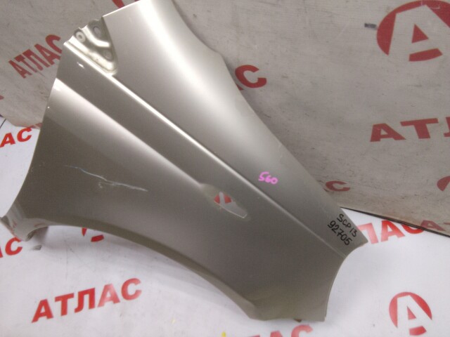 Крыло TOYOTA Vitz 