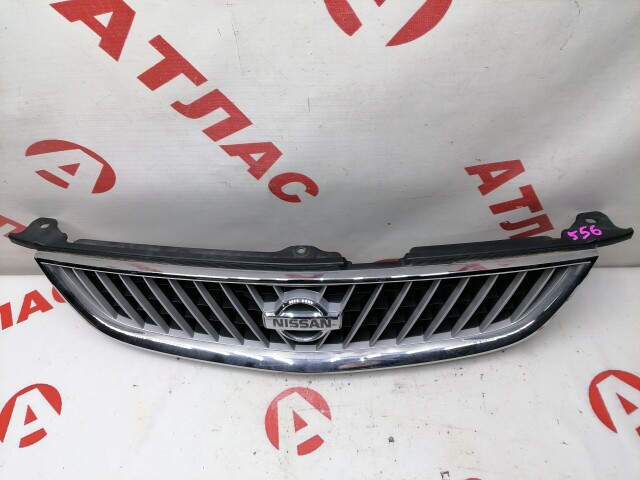 Решетка радиатора NISSAN Sunny 