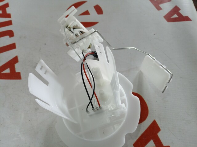 Датчик уровня топлива NISSAN Sunny 