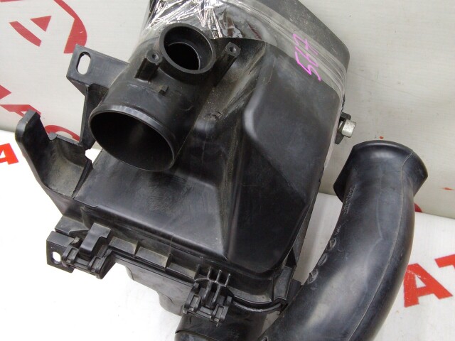 Корпус воздушного фильтра TOYOTA Corolla Axio 1NZ-FE