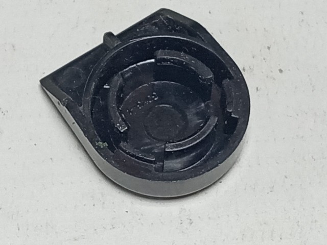 Заглушка дворника TOYOTA Carina 