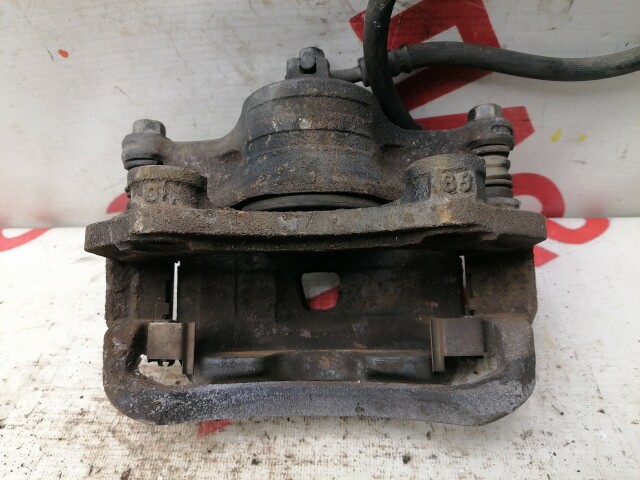 Суппорт NISSAN Sunny 