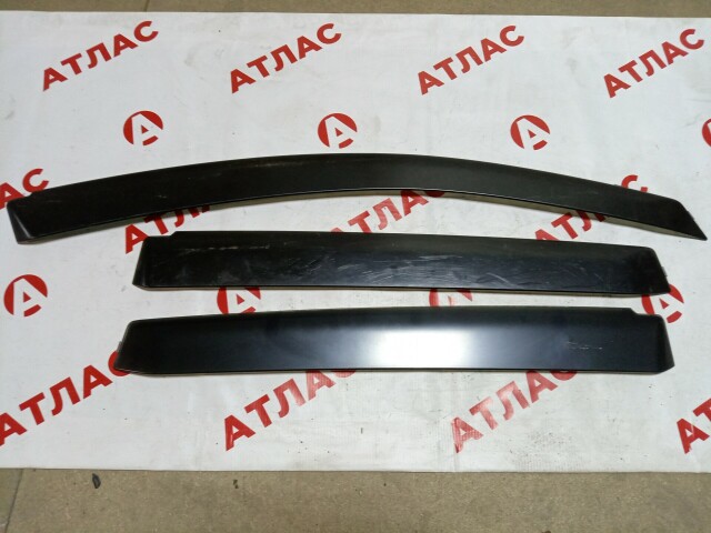 Ветровик HONDA Stream 