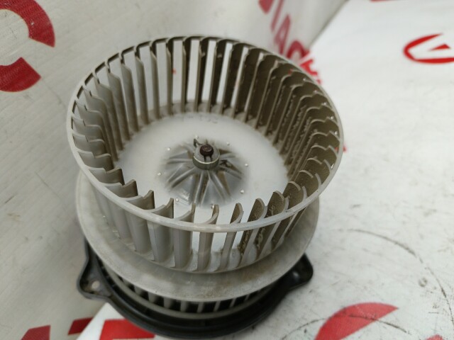 Моторчик печки TOYOTA Succeed 